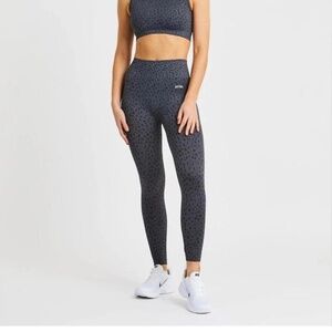 AYBL Evolve Speckle Seamless Leggings  Black Gray Sculpting Scrunch Butt  Medium